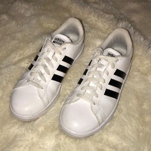 Adidas Cloudfoam Advantage Stripe Sneakers